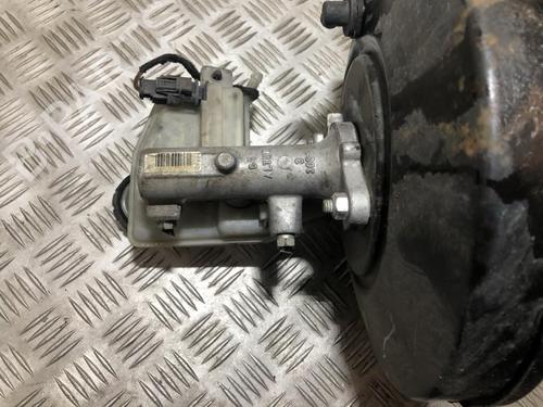 Used Brake master cylinder Brake master cylinder 35696646 35696646