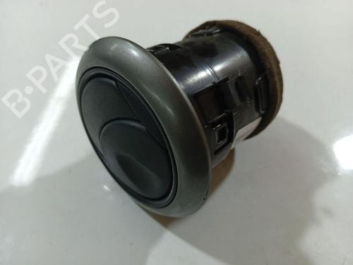 Used Air vent NISSAN NOTE (E11, NE11) 1.5 dCi (86 hp) 32548155