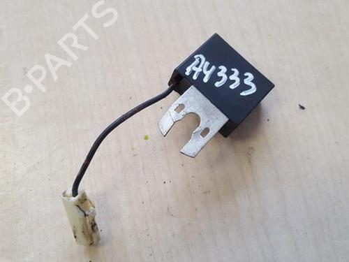 Electronic sensor TOYOTA RAV 4 II (_A2_) 2.0 (ACA26) | BP33503808M84 - Image 2