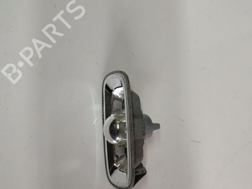 Used Right side indicator Right side indicator AUDI A4 B6 (8E2) 1.9 TDI (101 hp) 34767504 34767504