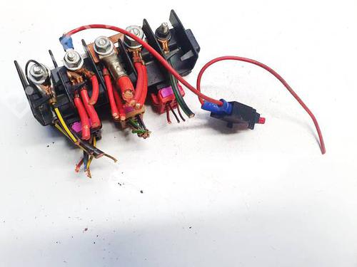 Fuse box VW PASSAT B5.5 (3B3) 1.9 TDI | BP32542418E1