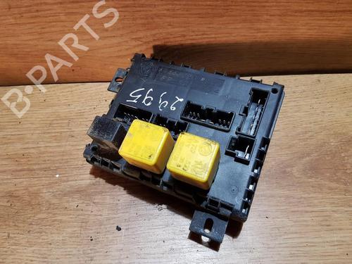 Used Fuse box Fuse box FIAT BRAVO I (182_) 1.9 TD 75 S (182.AF) (75 hp) 33482041 33482041