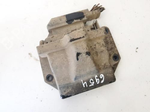 Used Engine control unit (ECU) Engine control unit (ECU) IVECO DAILY III Van 35 S 15 V, 35 C 15 V (A6HCV3B2, A6HBV4B2, A6HC41B2,... (146 hp) 33096798 33096798