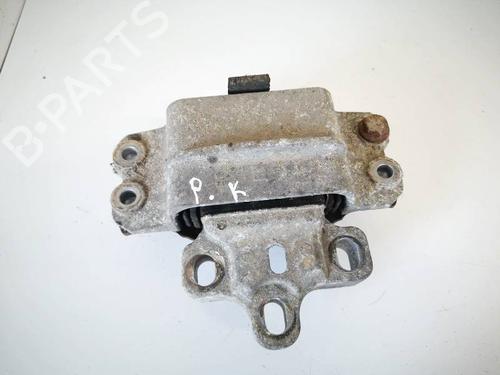 Used Engine mount Engine mount VW TIGUAN (5N_) 2.0 TDI (140 hp) 32957333 32957333