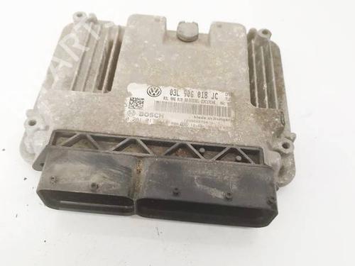 Used Engine control unit (ECU) Engine control unit (ECU) SKODA SUPERB II (3T4) 2.0 TDI (140 hp) 32581295 32581295