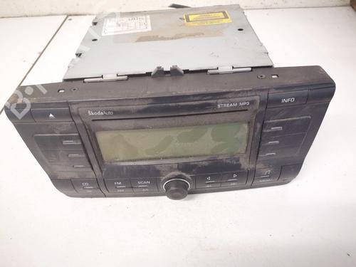 Used Radio Radio 35439835 35439835