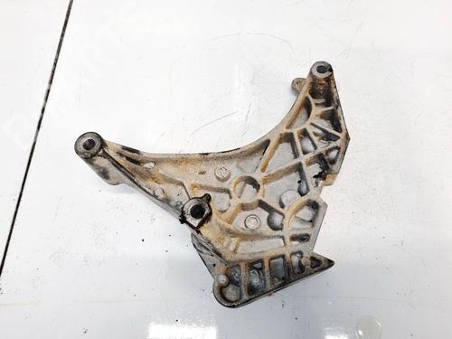 Used Support AUDI Q3 (8UB, 8UG) 2.0 TDI (140 hp) 32593058