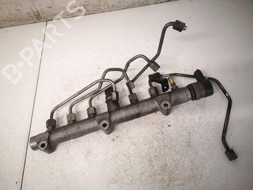 Used Injection rail Injection rail 38791231 38791231
