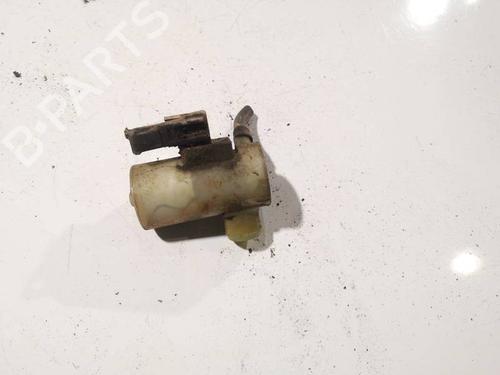 Used Washer pump Washer pump SUBARU FORESTER (SG_) 2.0 AWD (SG5) (125 hp) 34758586 34758586
