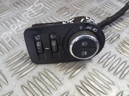Used Switch Switch OPEL CORSA E (X15) 1.4 (08, 68) (75 hp) 35687961 35687961