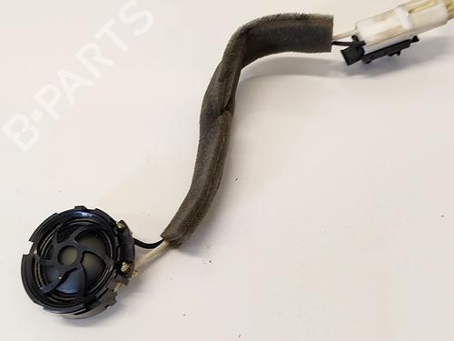 Used Speaker Speaker JAGUAR XF I (X250) 2.2 D (190 hp) 33999902 33999902