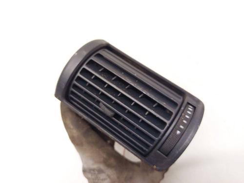 air-vent-audi-a4-b5-8d2-1994-1995-1996-1997-1998-1999-2000-2001-32539402 main image