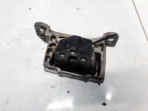 Used Engine mount Engine mount YAMAHA MOTORCYCLES FJR FJR 1300 (RP04) (143 hp) 32531215 32531215