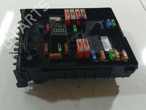 Used Fuse box Fuse box SKODA OCTAVIA II (1Z3) 1.9 TDI (105 hp) 33298992 33298992