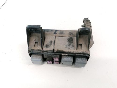 Used Fuse box Fuse box TOYOTA AVENSIS VERSO (_M2_) 2.0 D (CLM20_, CLM20R) (116 hp) 32875917 32875917