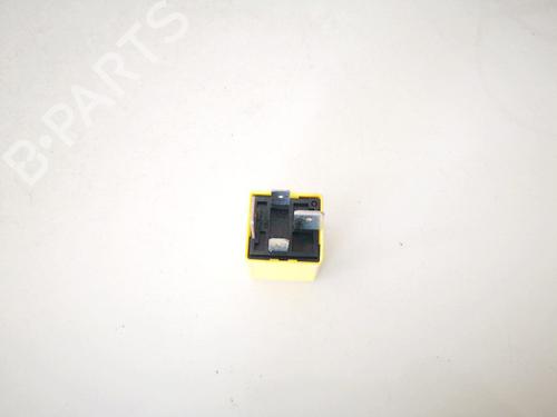 Electronic sensor OPEL VECTRA C (Z02) 2.2 DTI 16V (F69) | BP33072928M84 - Image 2