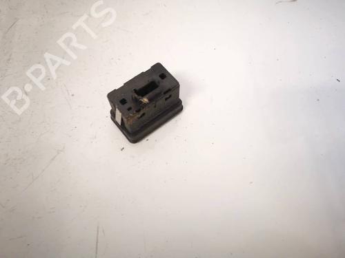 Switch BMW 5 (E39) 520 i | BP33730847I30 - Image 3