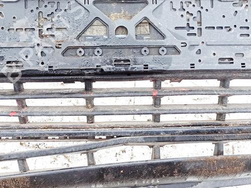 Used Grille Grille 35593395 35593395
