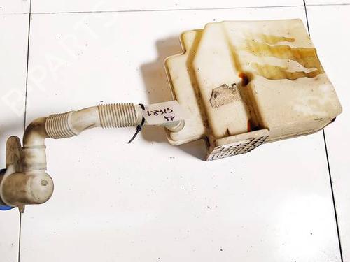 windscreen-washer-tank-seat-leon-1p1-2005-2006-2007-2008-2009-2010-2011-2012-2013-35069192 main image