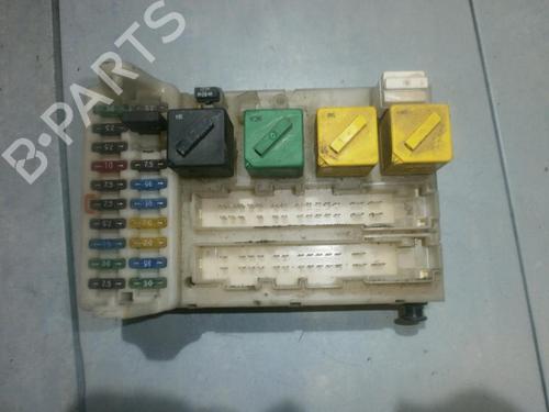 Used Fuse box Fuse box FORD MONDEO I (GBP) 1.6 i 16V (88 hp) 33485897 33485897