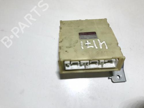 Used Electronic module Electronic module TOYOTA AVENSIS VERSO (_M2_) 2.0 D (CLM20_, CLM20R) (116 hp) 33502658 33502658