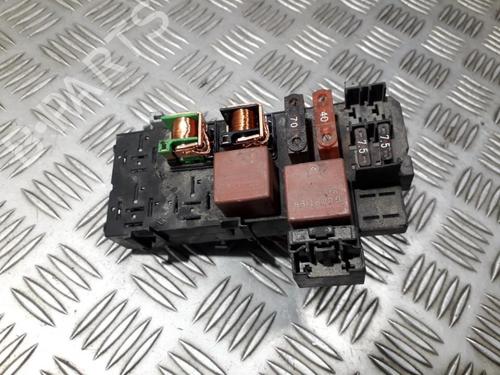 Used Fuse box Fuse box RENAULT MEGANE Scenic (JA0/1_) 1.9 dTi (JA0N) (98 hp) 33498311 33498311