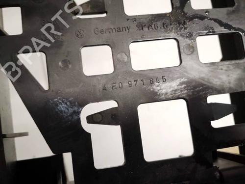 Fuse box AUDI A8 D3 (4E2, 4E8) 4.2 quattro | BP32614858E1