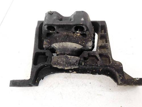Used Engine mount Engine mount VOLVO V50 (545) 1.6 D (110 hp) 32957878 32957878
