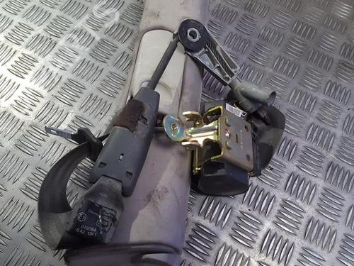 front-right-seatbelt-renault-laguna-ii-bg01_-2001-2002-2003-2004-2005-2006-2007-35677857 main image
