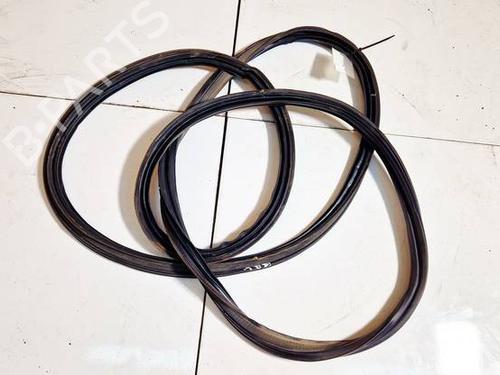 Gummiliste Gummiliste HONDA CIVIC VIII Hatchback (FN, FK) 2.2 CTDi (FK3) (140 hp) 34988418 34988418