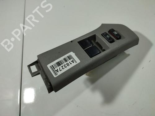 Used Switch Switch TOYOTA YARIS (_P9_) 1.4 D-4D (NLP90_, NLP90R) (90 hp) 32555843 32555843