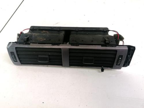air-vent-audi-a6-c5-4b2-4b4-1997-1998-1999-2000-2001-2002-2003-2004-2005-32900446 main image