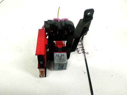 Used Fuse box Fuse box AUDI A6 C5 (4B2, 4B4) 2.5 TDI (150 hp) 32894156 32894156
