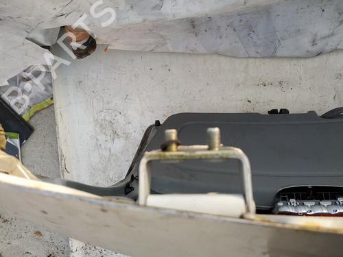 hingedoor-check-strap-kia-rio-i-saloon-dc_-2000-2001-2002-2003-2004-2005-2006-35579968 main image