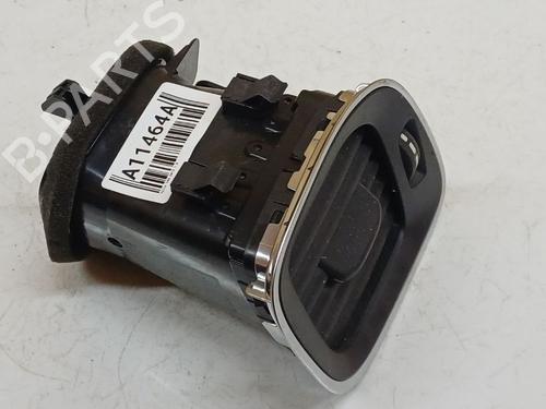 Used Air vent Air vent VOLVO V40 Hatchback (525) D2 (114 hp) 36517558 36517558