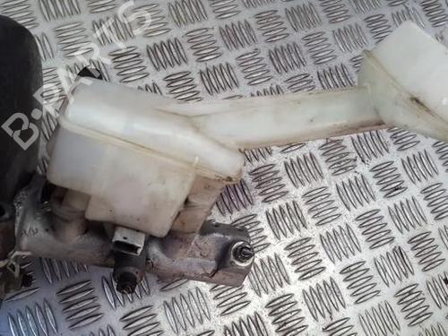 brake-master-cylinder-nissan-primera-hatchback-p12-2002-35688568 main image