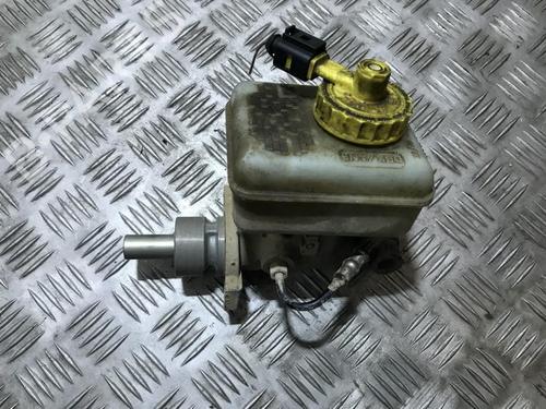Used Brake master cylinder Brake master cylinder VW GOLF IV (1J1) 1.9 SDI (68 hp) 35686384 35686384