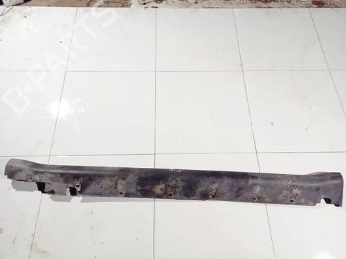 Used Left sideskirt Left sideskirt 35154258 35154258
