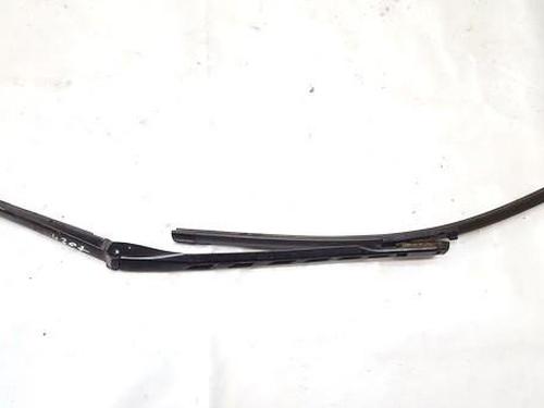 front-windshield-wiper-arm-bmw-5-e60-2001-2002-2003-2004-2005-2006-2007-2008-2009-2010-33508381 main image