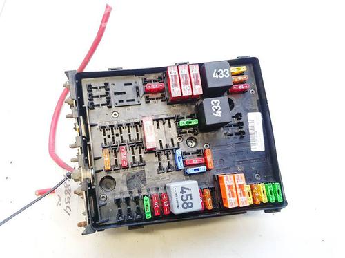 Used Fuse box Fuse box SKODA OCTAVIA II (1Z3) 1.9 TDI (105 hp) 32928442 32928442