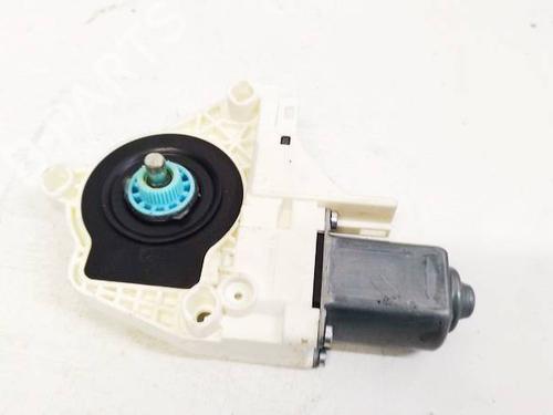Used Right rear window motor Right rear window motor BMW X5 (E70) 3.0 d (235 hp) 34885258 34885258
