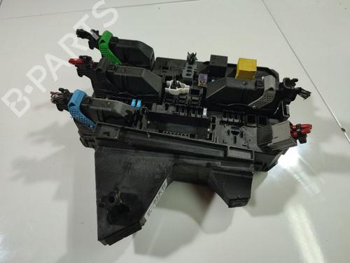 fuse-box-opel-astra-h-a04-2004-2005-2006-2007-2008-2009-2010-2011-2012-2013-2014-32547004 main image