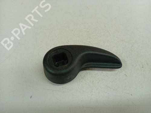 Used Interior handle Interior handle TOYOTA YARIS (_P9_) 1.33 VVT-i (NSP90_, NSP90R) (99 hp) 40275271 40275271
