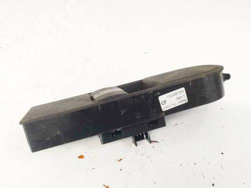 Used Switch Switch OPEL ZAFIRA / ZAFIRA FAMILY B (A05) 1.9 CDTI (M75) (150 hp) 32585757 32585757