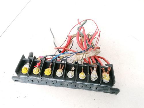 Used Fuse box Fuse box AUDI 100 C4 Avant (4A5) 2.5 TDI (115 hp) 33075385 33075385