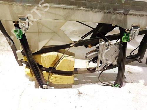 Used Front right window mechanism Front right window mechanism AUDI A4 B5 (8D2) 2.5 TDI (150 hp) 35044447 35044447