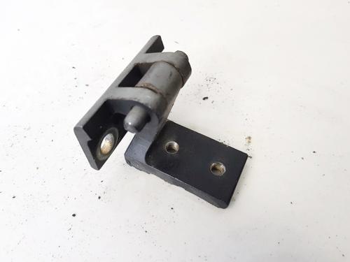 hingedoor-check-strap-audi-a6-c4-4a2-1994-1995-1996-1997-1998-33092594 main image