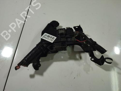 Used Fuse box Fuse box HONDA CIVIC IX (FK) 1.6 i-DTEC (FK3) (120 hp) 33683219 33683219