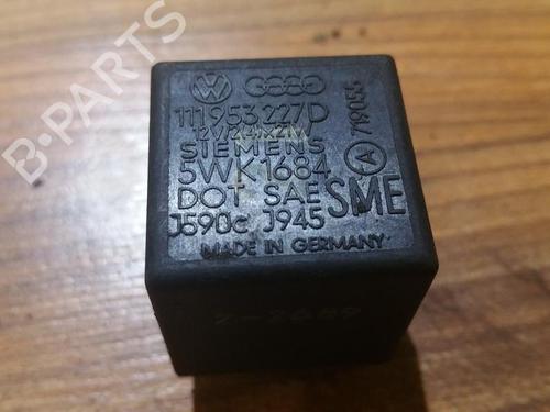 Used Electronic sensor Electronic sensor VW GOLF III (1H1) 1.6 (75 hp) 33519130 33519130