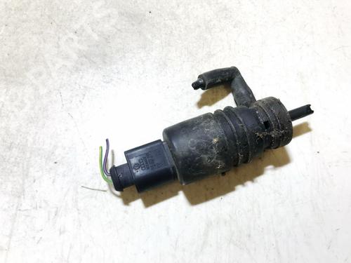 washer-pump-vw-passat-b5-variant-3b5-1997-1998-1999-2000-2001-35877312 main image